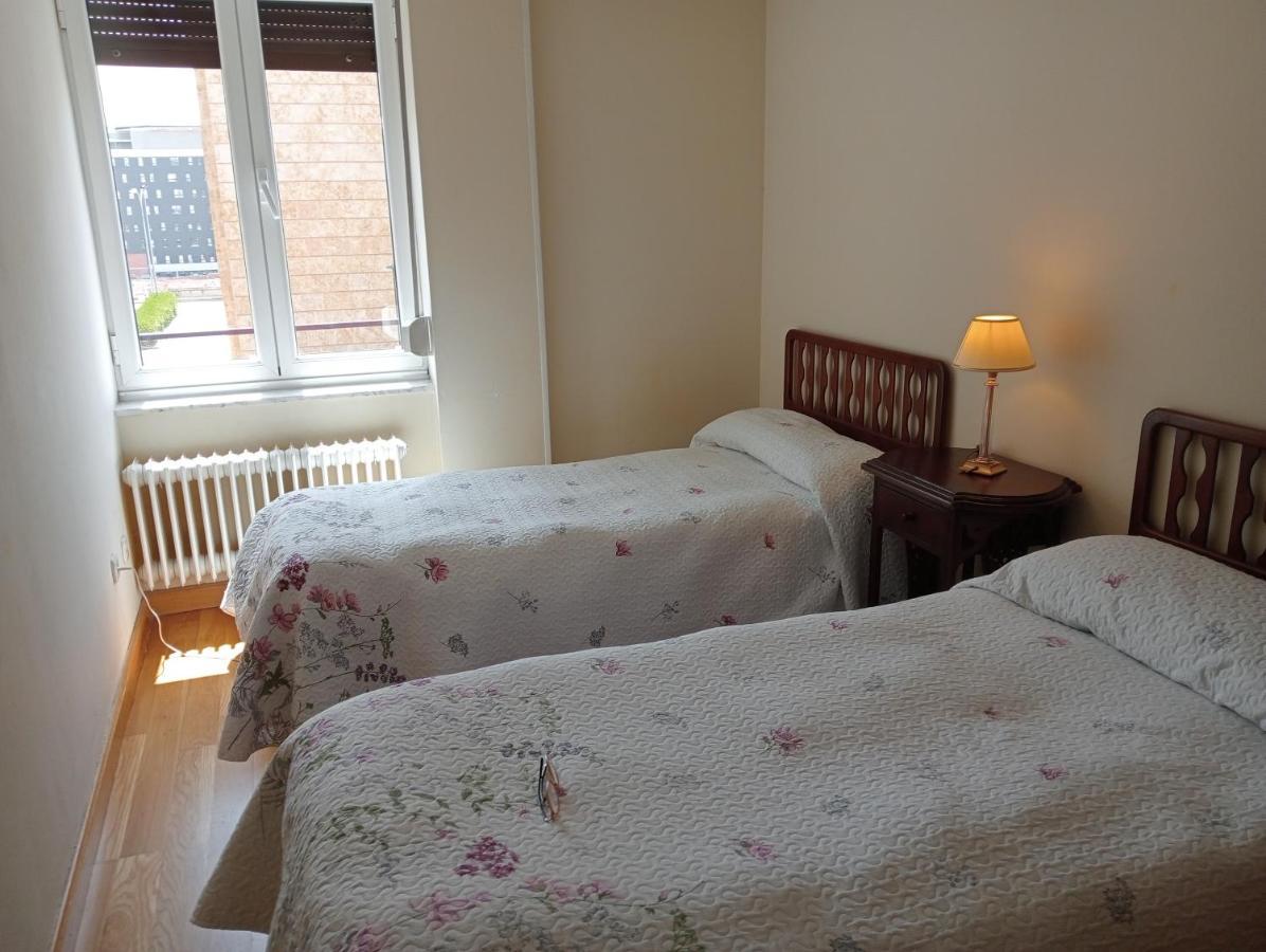 Apartamento Vut Zona Peatonal, Parking Gratis, Terraza, 3 Dormitorios, Ascensor *