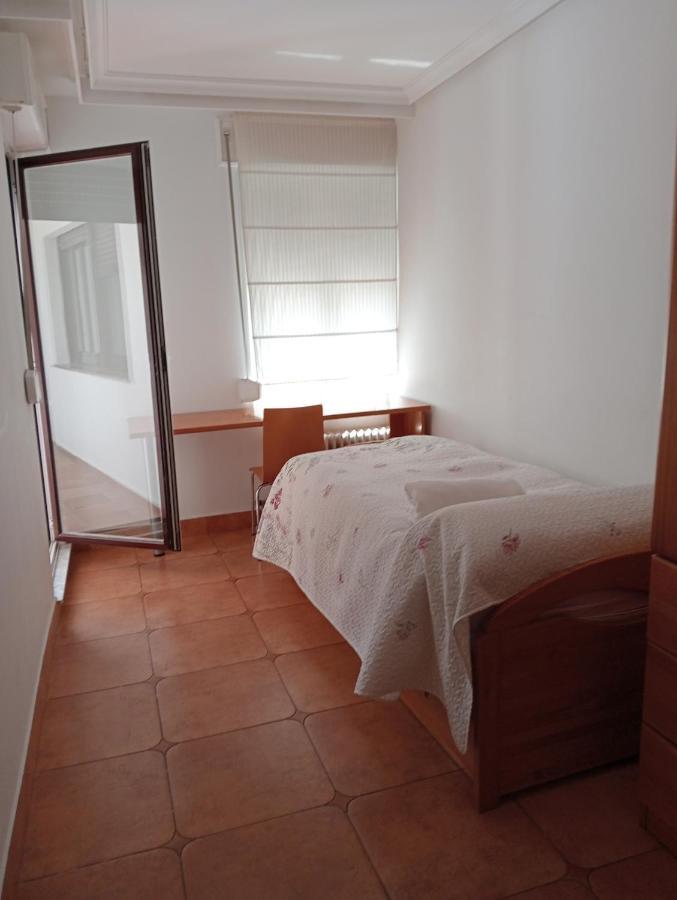 Vut Zona Peatonal, Parking Gratis, Terraza, 3 Dormitorios, Ascensor * Salamanca