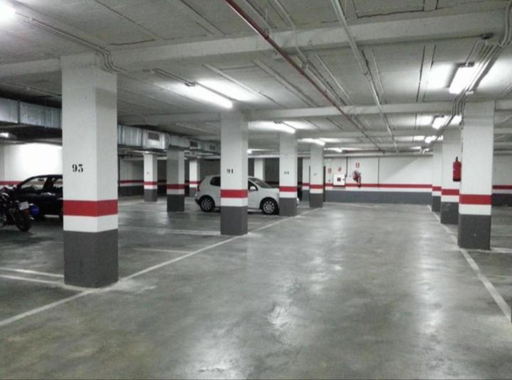 Vut Zona Peatonal, Parking Gratis, Terraza, 3 Dormitorios, Ascensor Salamanca