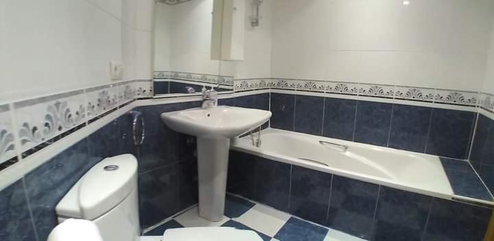 Vut Zona Peatonal, Parking Gratis, Terraza, 3 Dormitorios, Ascensor Salamanca