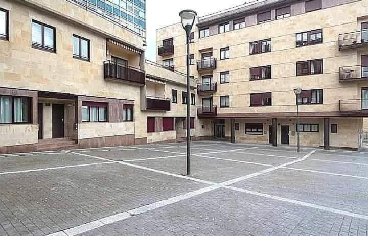 Apartamento Vut Zona Peatonal, Parking Gratis, Terraza, 3 Dormitorios, Ascensor *